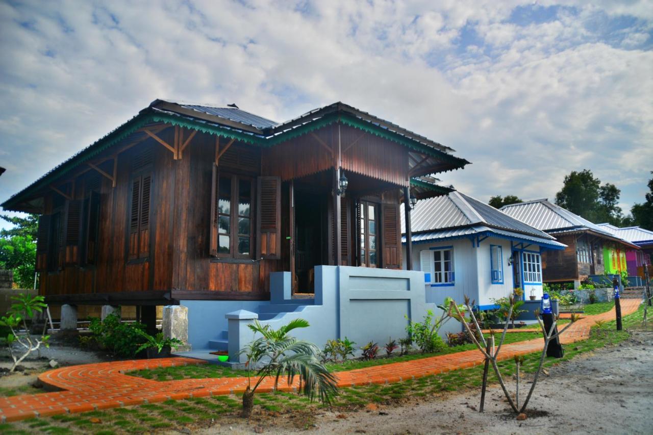 Rock And Wreck Dive Resort Tanjungbinga Exterior foto