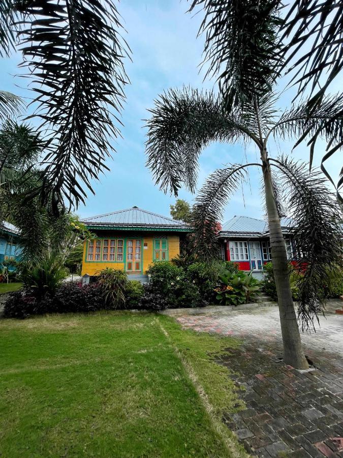Rock And Wreck Dive Resort Tanjungbinga Exterior foto